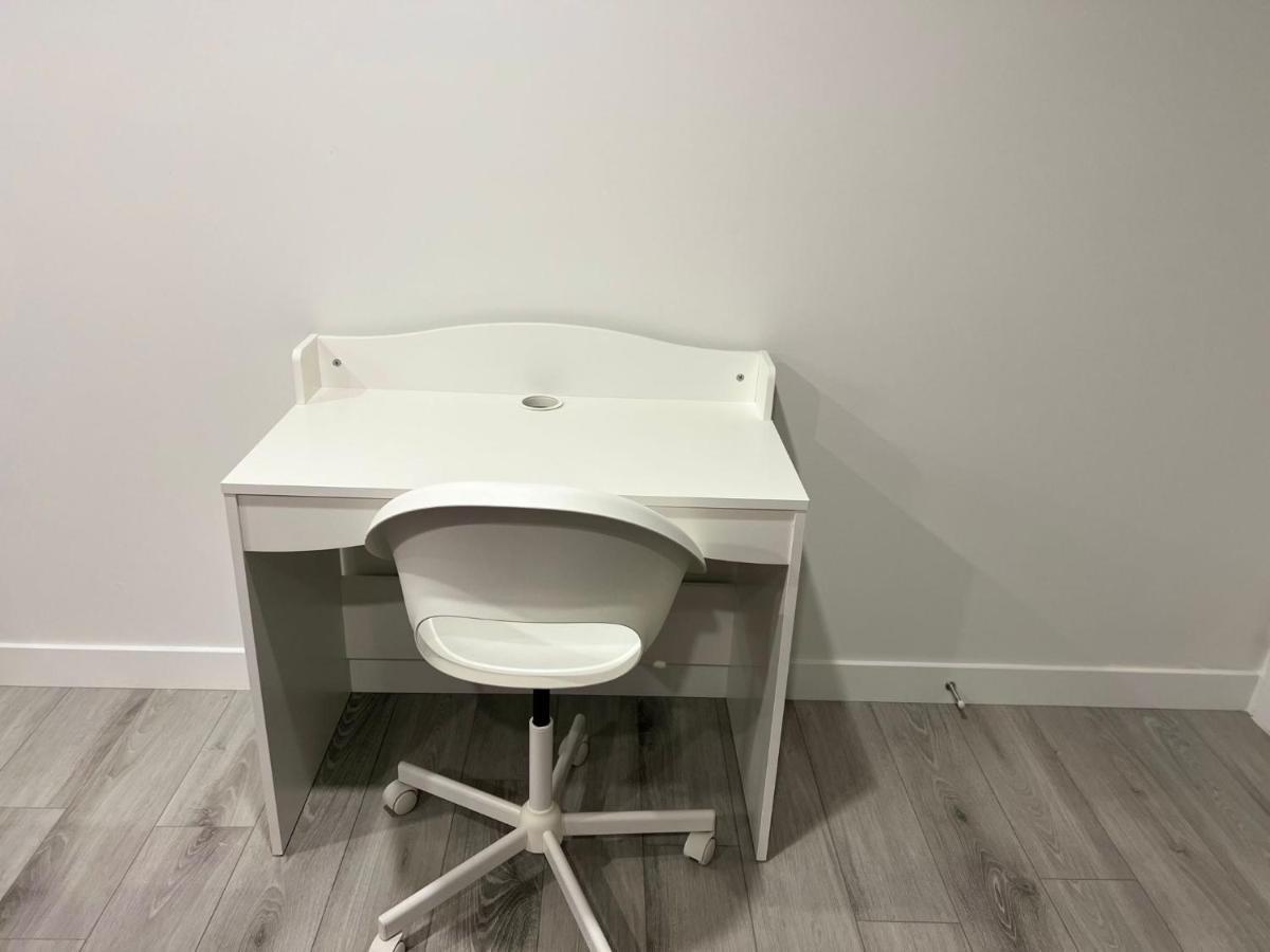 Beautiful 2 Bedroom Home Away From Home Calgary Ngoại thất bức ảnh