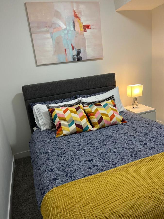 Beautiful 2 Bedroom Home Away From Home Calgary Ngoại thất bức ảnh